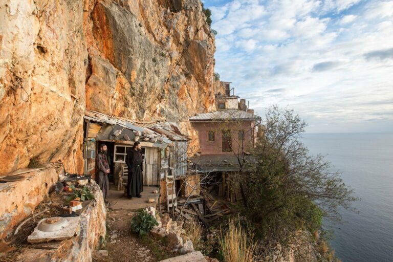 Αγιον ορος Μοναχός