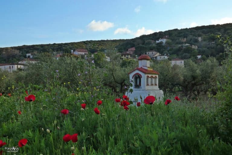 Εκκλησάκι